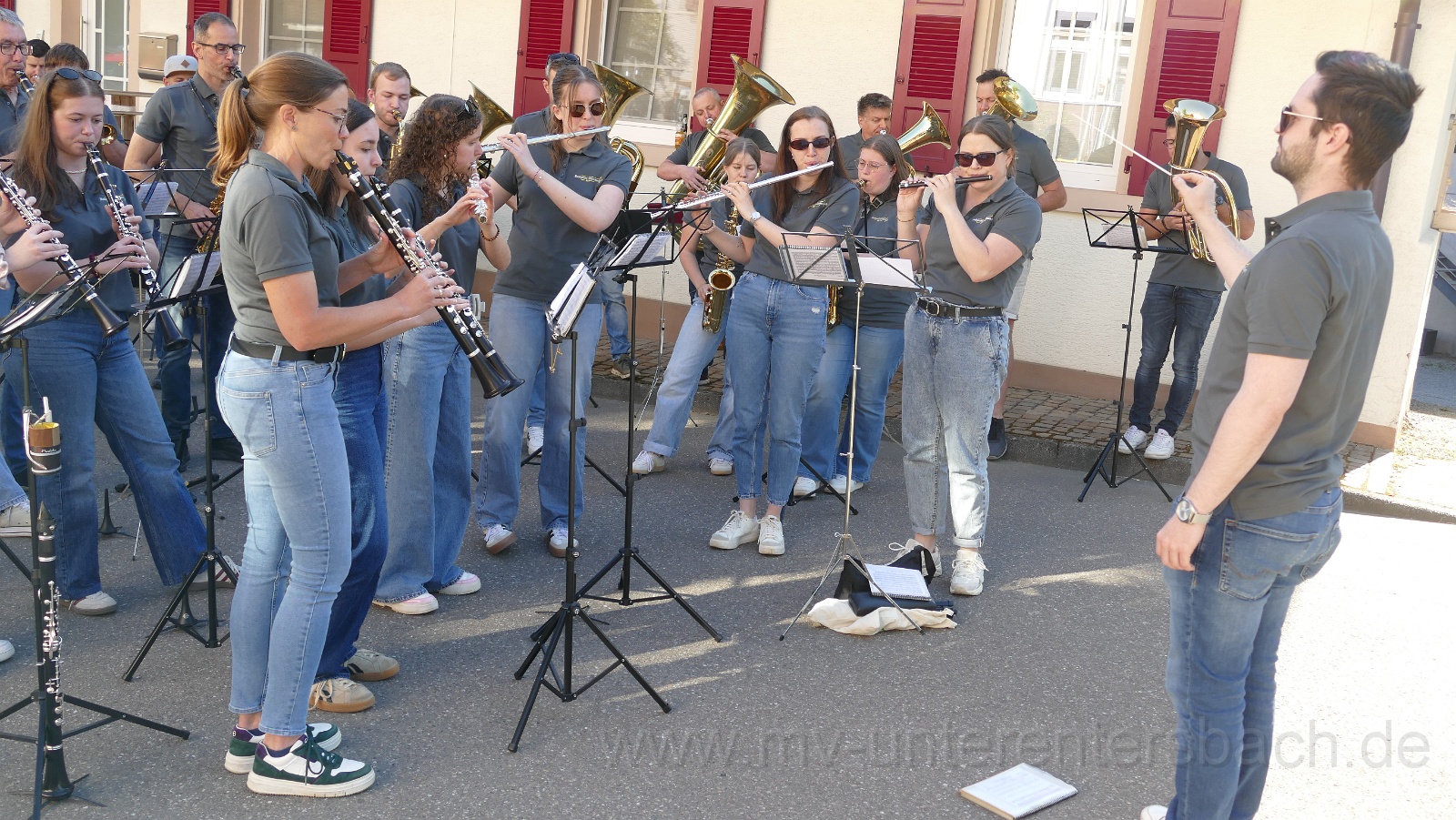 2026-04 Maibaum stellen Unterentersbach (4).JPG